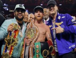 Sabuk Kampiun IBF Saul Canelo Alvarez Dilucuti!