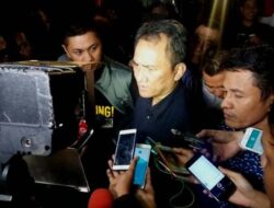 Diangkat Bersama Sebab Itu Komisaris PLN, Andi Arief Mundur Untuk Ketua Bappilu Demokrat