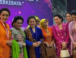 Iriana Jokowi Dianugerahi Ibu Bangsa Hingga Hari Kebaya Nasional