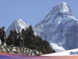 Melihat Keajaiban Gunung Everest yang Lebihterus Tinggi