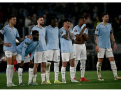 Paus Fransiskus Wafat, Dunia Latihan Italia Hentikan Sambil Itu Laga