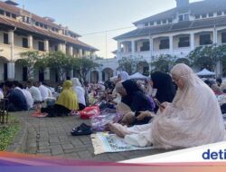Senangnya Jemaah Salat Idul Adha Di Lawang Sewu: Udaranya Sejuk
