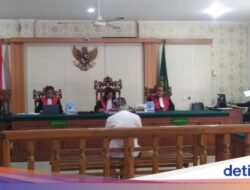 Kurang Ajar! Lansia Mesum Diam-diam Potret Area Sensitif Perempuan Di Pesawat