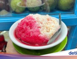 Slurrp! 10 Es Buah Populer Ke Jakarta yang Seger Banget