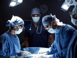 Ngilu! Spons Bedah Tertinggal Ke Tubuh Pasien sampai ‘Terbungkus’ Kista