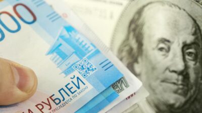Perusahaan Rusia Kehilangan Minat Hingga Kurs Matauang Asing, Rubel Menguat 7 Bulan Beruntun