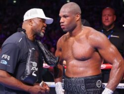 Daniel Dubois Gaet Manajer Keempat usai Ke-KO Oleksandr Usyk