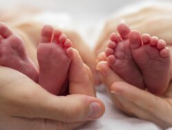 Selamat! Ibu Di Makassar Melahirkan Anak Kembar Empat, Begini Kondisinya