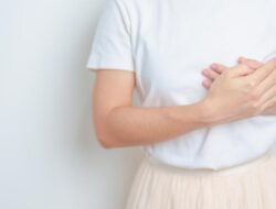 Wanita Idap Gigantomastia, Payudara Membesar Bersama Ukuran A Di Forumekonomiglobal