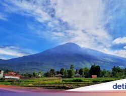 Kisah Mistis dan Keindahan Alam yang Memukau