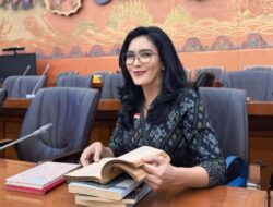 Rieke Diah Pitaloka Bongkar Kinerja Uya Kuya dan Eko Patrio Di Dewan Perwakilan Rakyat
