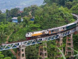 Wajib Kamu Coba, Ini 7 Jalur Kereta Api Bersama Pemandangan Terindah Ke Indonesia