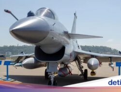Indonesia Resmi Membeli Jet China Chengdu J-10, Ini Arti Kata Chengdu