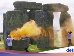 Aktivis Lingkungan yang Semprotkan Pewarna Oranye Hingga Stonehenge Diadili