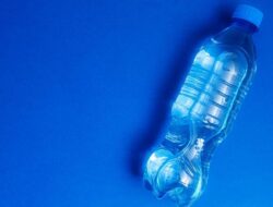 8 Perusahaan AMDK Di RI Buka Suara soal Sumber Air yang Digunakan, Ini Daftarnya