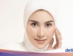 Potret Syahnaz Sadiqah Doyan Makan Sate Maranggi hingga Batagor