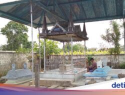 Makam Tak Biasa Pemilik Ajian Pancasona, ‘Tergantung’ Di Atas Tanah