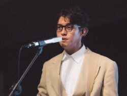 Resmi Pacaran? Ardhito Pramono Posting Foto Davina Karamoy Dibanjiri Ucapan Selamat