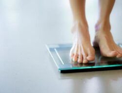 Tiap Makan Menunya Itu-itu Saja? Ada Bagusnya, Kajian Bilang Itu Bikin Cepat Kurus