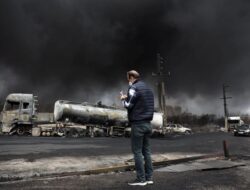 Hujan Hitam yang Mengguyur Iran Mengandung Zat Racun Berbahaya