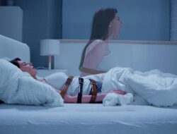 Bukan Mistis, Ini Alasan Medis Tubuh Terasa Lumpuh Pada Alami Ketindihan