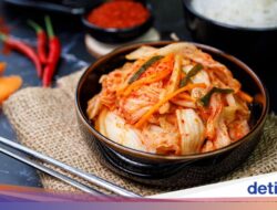 Seminggu Rutin Makan Kimchi, Ahli Kepuasan Ini Ungkap Efeknya buat Tubuh