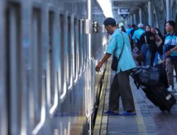 Penjualan Tiket Kereta Hingga Long Weekend Capai 685.933, Ini 10 Stasiun Didalam Keberangkatan Tertinggi