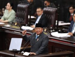 Rakyat Tidak Bermimpi Hidup Kaya Raya, tapi Bisa Hidup Layak