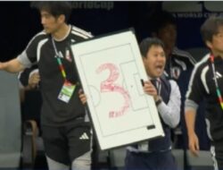 Papan Tulis Sakti Jepang Bikin Belanda Mandek