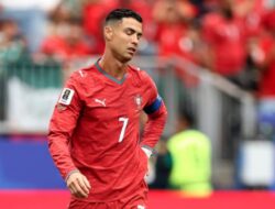 Portugal Mentok, Ronaldo Dicap Egois!