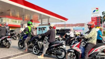 Harga Migas Dunia Kembali Tembus USD100 per Barel, Pertalite Bakal Naik?