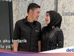 Kompaknya Irish Bella Di Makan Bareng Suami dan Keluarga Tercinta