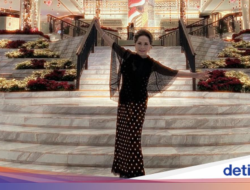 10 Potret Dewi Sukarno Kulineran, Stylish Ke Usia 86 Tahun