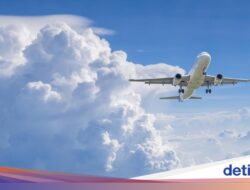 Imbas Hukuman Politik AS, Maskapai Iran Mulai Kehilangan Rute Penerbangan Internasional
