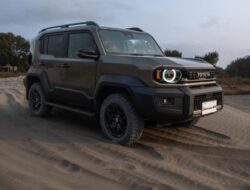 FOTO: Land Cruiser FJ 'Garuk' Gumuk Pasir Yogyakarta