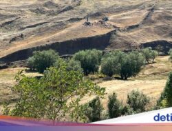 Potret Bahtera Nabi Nuh Di Turki
